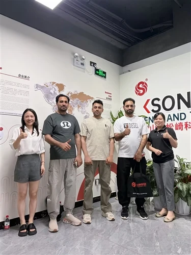 SONGQI Mengalu-alukan Rakan Kongsi Global Amir Zeb Ke Ibu Pejabat Foshan Untu...